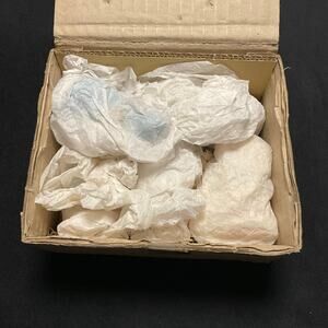 Set a five porcelain bisque angels circa 1950 made in Japan mid-century